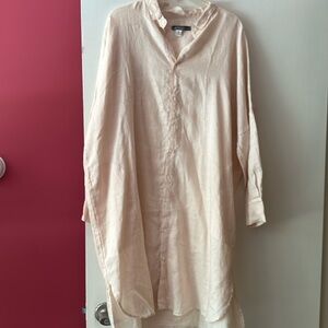 High quality linen tailored shirt by Artemesia size medium.